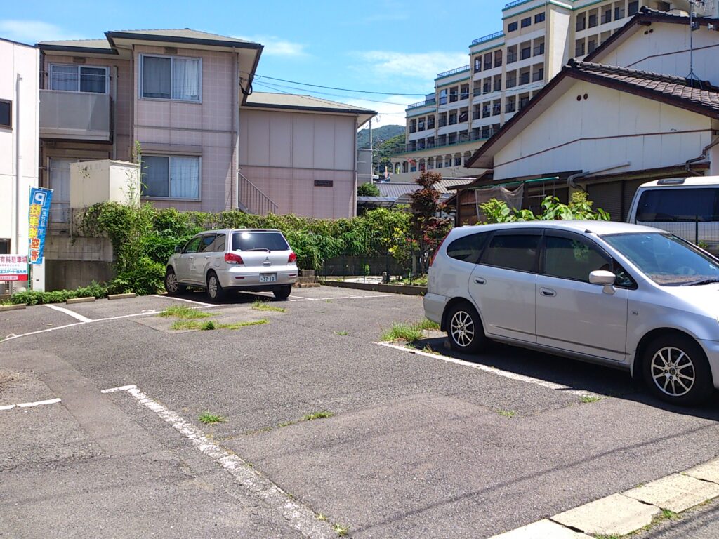 小倉北区霧ヶ丘3丁目・月極駐車場