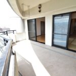 ゆとりある広さの南側メインバルコニー