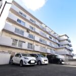 清潔感のある堂々とした佇まいの外観です。