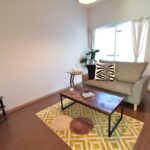 美しいリビング横の洋室・ソファを置いて居間スペースとても良好です!