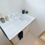 洗面化粧台新品交換済み!