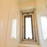 バスルームに窓有り・通風良好です♪