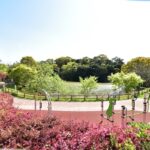 周辺には山の神公園などお散歩コースも充実!