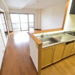 開放的な仕様の対面式キッチンです♪