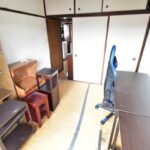 バルコニーに面した明るい4.5畳和室・押入れや天袋もあり