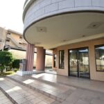 開放的な雰囲気のエントランス入口です。