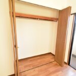 西側洋室クローゼット