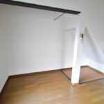 階段下を利用した収納スペース