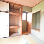 2階和室は2箇所の収納あり♪