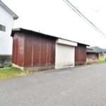 約30ｍ程離れた木造倉庫箇所の様子・敷地面積約57坪