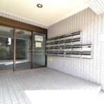 美しく保たれたエントランス入口