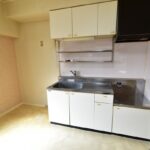 キッチンスペース周辺