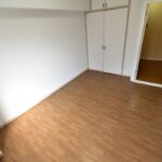 ゆとりある広さの玄関横洋室です。