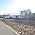 南東側公道から現況写真1